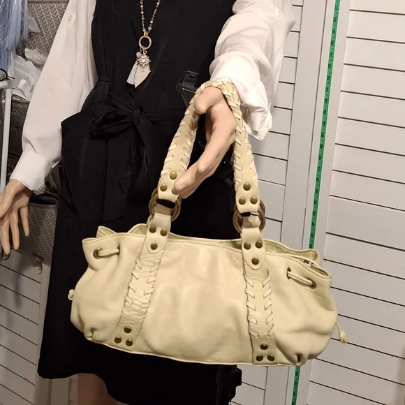 Fossil Cream Shoulder Bag with Whip Stitch And Wide Opening W/ Snap No Callouts